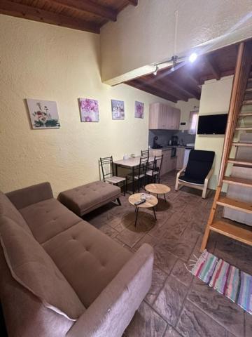 Stenakas Apartments Chios Town Extérieur photo